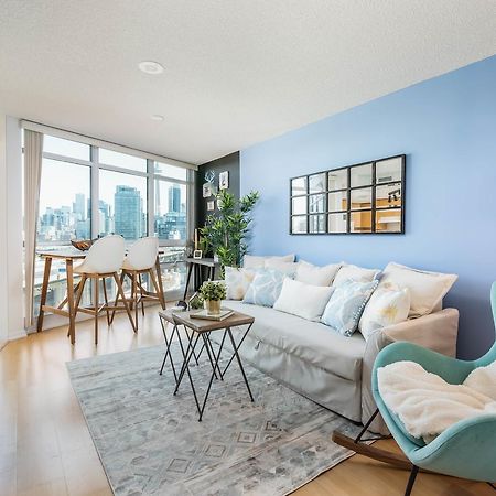 Cityscape Condo In Fort York Торонто Екстер'єр фото
