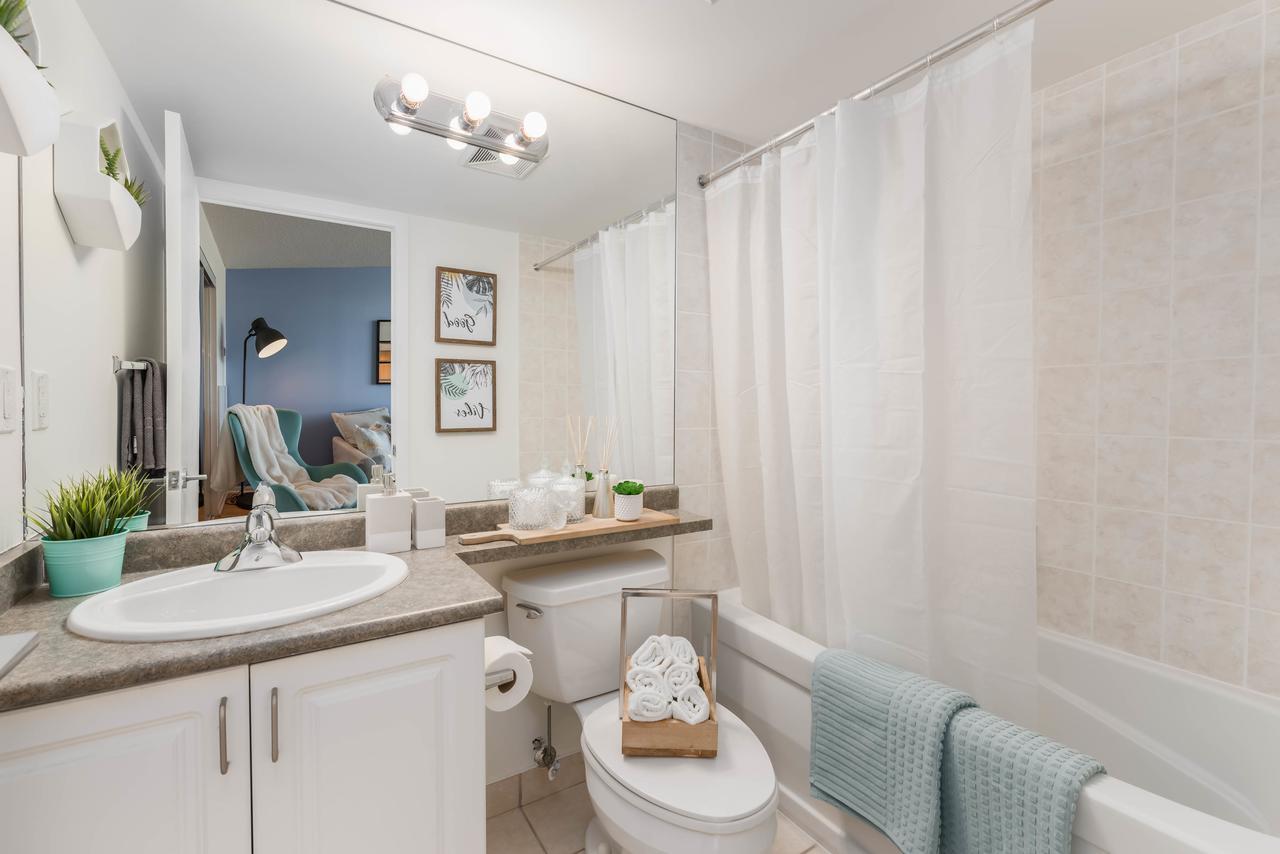 Cityscape Condo In Fort York Торонто Екстер'єр фото