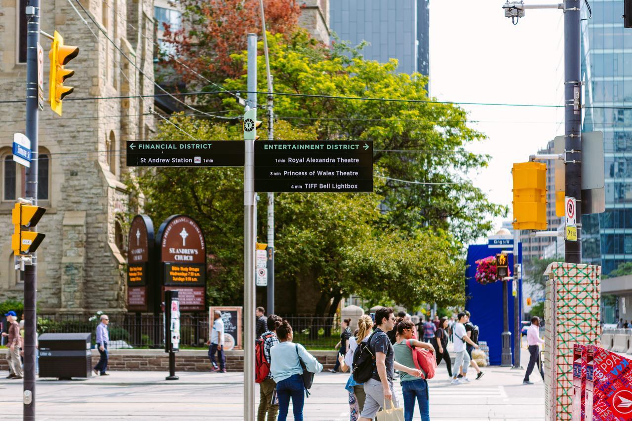 Cityscape Condo In Fort York Торонто Екстер'єр фото