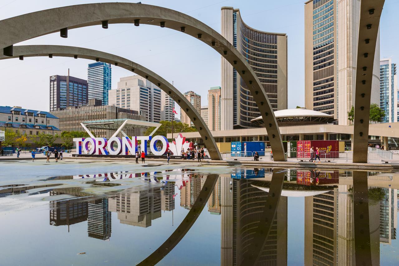 Cityscape Condo In Fort York Торонто Екстер'єр фото