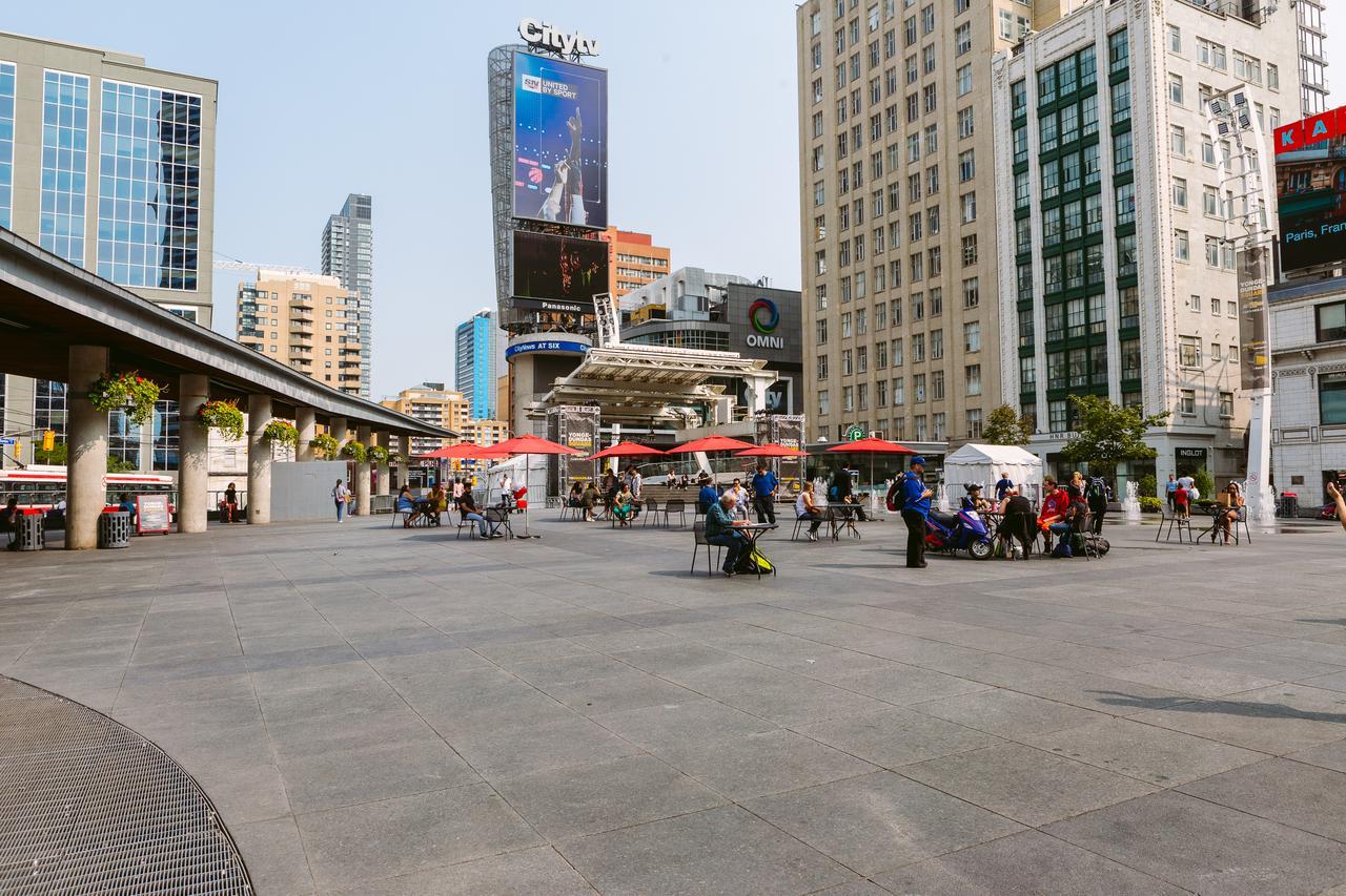 Cityscape Condo In Fort York Торонто Екстер'єр фото