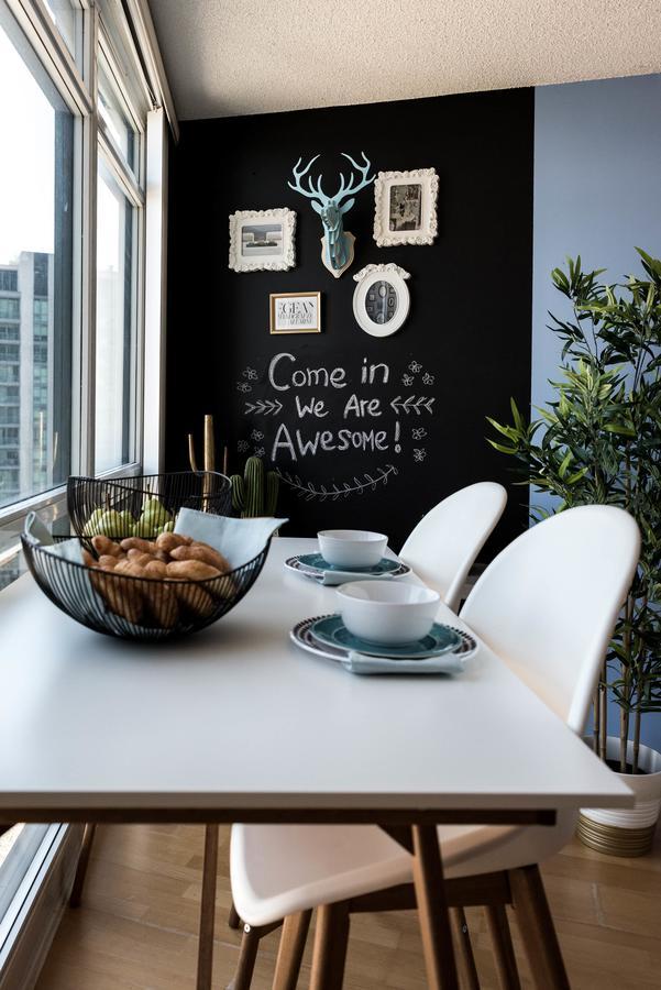 Cityscape Condo In Fort York Торонто Екстер'єр фото
